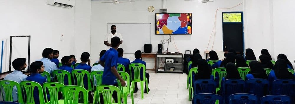 ގަނާކުރުމުން ދުރުހެލިކުރުވުމަށް ފ. އަތޮޅު ދެ ސުކޫލެއްގެ ދަރިވަރުންނަށް މައުލޫމާތުދީފި
