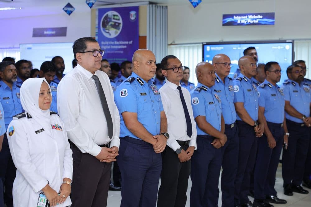  ރައްޔިތުންނަށް ފޯރުކޮށްދޭ ޚިދުމަތްތަކާއި ފުލުހުންގެ ހިދުމަތުގެ އެކި ބަހާތަކުން ކުރަމުންދާ މަސައްކަތްތަކުގެ ދުވެލި ރަނގަޅުކޮށް، އެފިޝަންޓްކުރުމުގެ ގޮތުން ތައާރަފްކޮށްފައިވާ އައު ޕްރޮޑަކްޓްތަކާއި ޚިދުމަތްތައް އިފްތިތާހުކޮށްފި