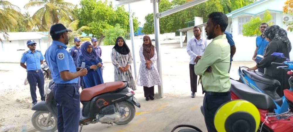 "ރައްކާވެތި" ނަމުގައި މަގުމަތީގެ ސަލާމަތައި ރައްކާތެރިކަން ކަށަވަރުކުރުމަށް ހާއްސަ ޕްރޮގްރާމެއް އިހަވަންދޫ ޕޮލިސް ސްޓޭޝަނުން ފަށައިފި