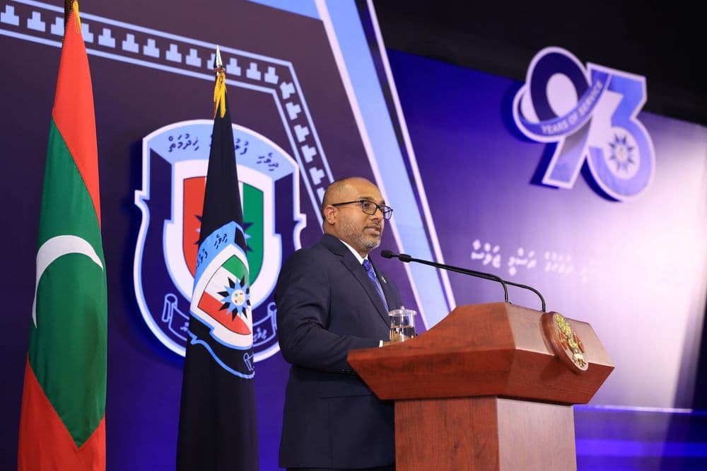 މަސްތުވާތަކެތީގެ ވިޔަފާރިކުރާ ފަރާތްތަކަށް ޓާގެޓްކޮށްގެން ފުލުހުންގެ މަސައްކަތް އިތުރު ގިޔަރަކަށް ބަދަލުކޮށް، ފުރިހަމަ ނަތީޖާ ނެރޭނެ އަހަރަކަށް ކުރިއަށް މިއޮތް އަހަރު ވެގެންދާނެ: ވަޒީރު ޢަލީ އިޙްސާން 