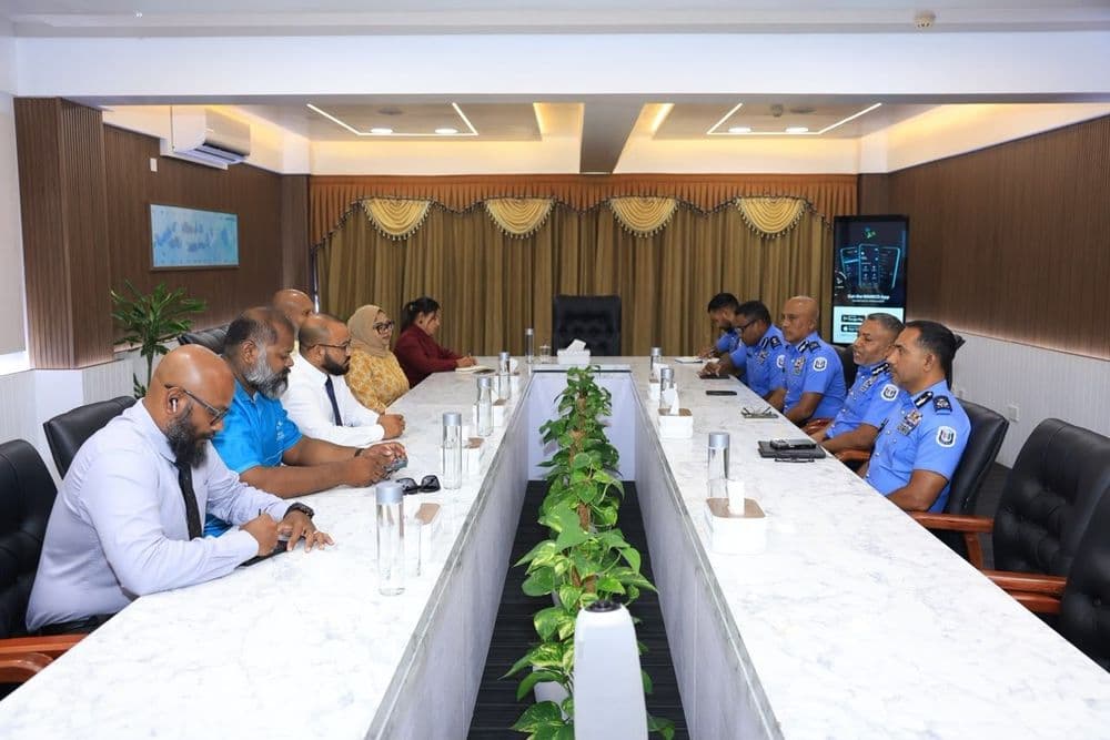 ކޮމިޝަނަރ އޮފް ޕޮލިސް ވެމްކޯގެ ސީނިއަރ މެނޭޖްމަންޓާ ބައްދަލުކުރައްވައިފި