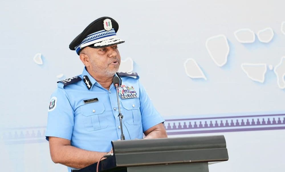 ފުލުހުންގެ ހިދުމަތުގެ ފެންވަރު ބިނާވަނީ އަދަދަށްވުރެ ބޮޑަށް ރައްޔިތުންނާ އޮންނަ ގުޅުމުގެ މައްޗަށް - ކޮމިޝަނަރ އޮފް ޕޮލިސް 