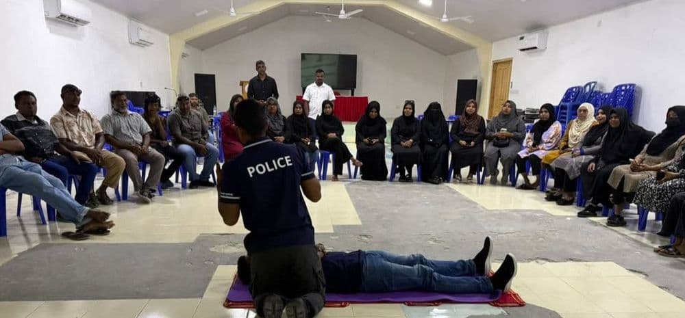 ފ. އަތޮޅުގައި ބޭސިކް ފަސްޓް އެއިޑް ޓްރެއިނިންގ ކޯހެއް ކުރިއަށް ގެންގޮސްފި